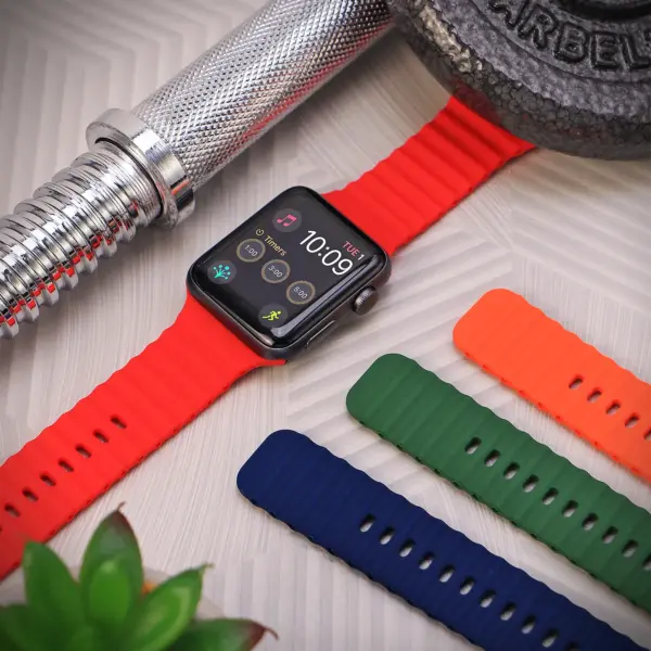 a.r21 Flatlay StrapsCo Men's Motion Sport Strap Silicone Rubber Band for Apple Watch 38mm 40mm 41mm 42mm 44mm 45mm