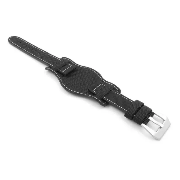 P613.1.22 Angle Black (White Stitching)