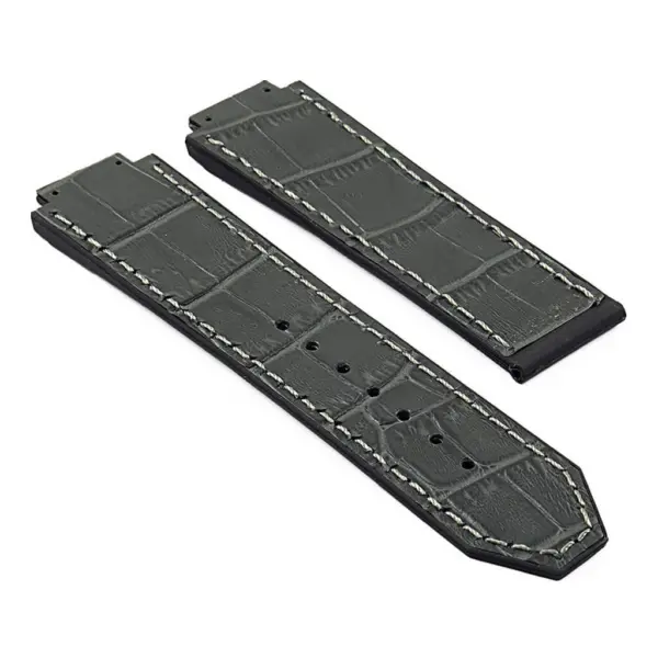 p622.7 DASSARI Croc Embossed leather Strap in Grey